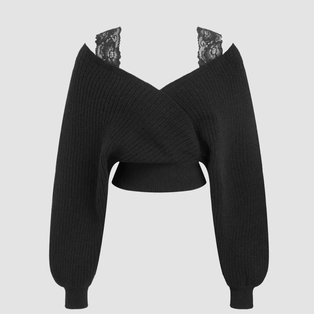 V-NECK SOLID LACE KNITTED LONG SLEEVE CROP TOP